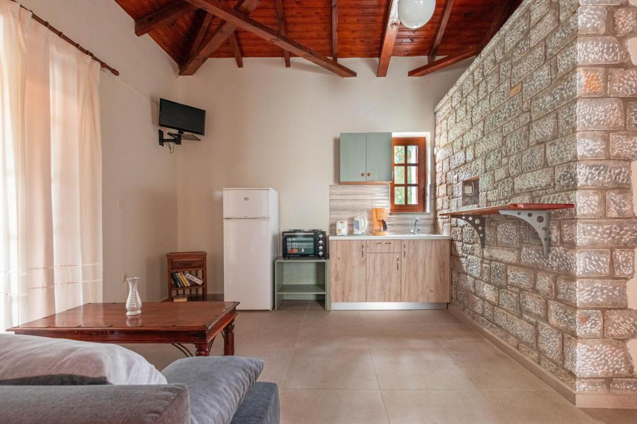 Porto Kalamitsi Stone-Built Bungalows Kardamyli Zewnętrze zdjęcie