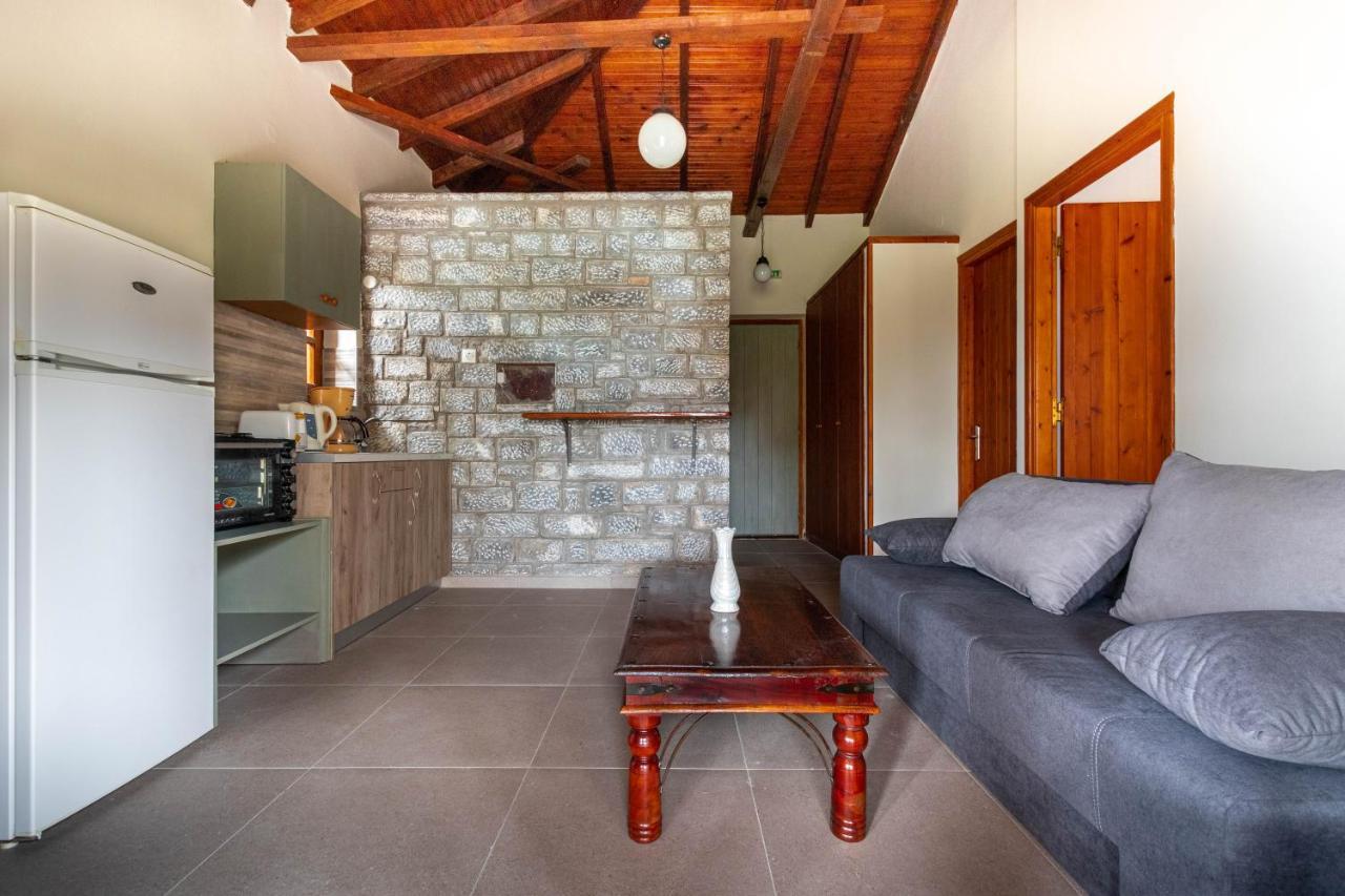 Porto Kalamitsi Stone-Built Bungalows Kardamyli Zewnętrze zdjęcie